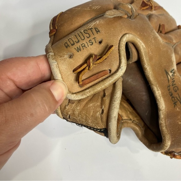 Vintage Baseball Glove by MacGregor. Pete Rose autograph model - Picture 2 of 7